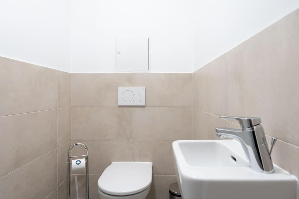 1Br Haven With Swift City Access By Hm Vienne Extérieur photo
