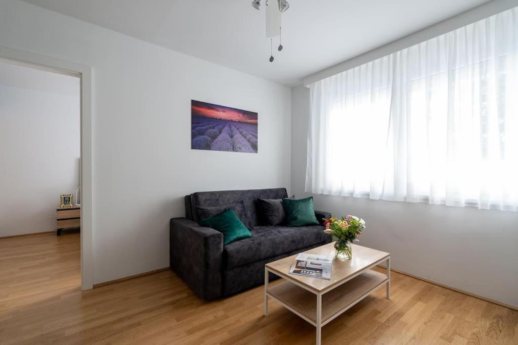 1Br Haven With Swift City Access By Hm Vienne Extérieur photo